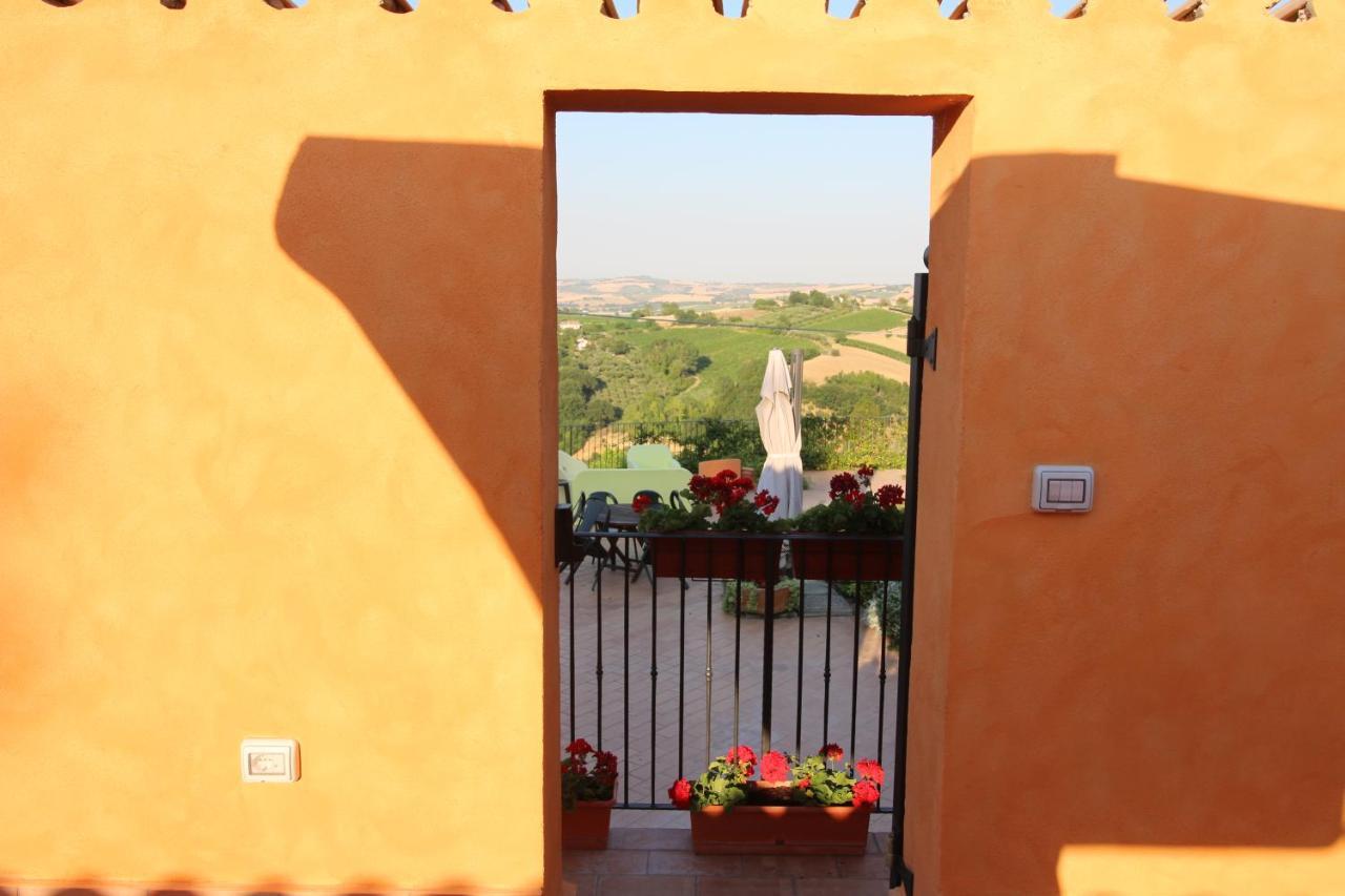 Poggio Montali Villa Monte Roberto ภายนอก รูปภาพ