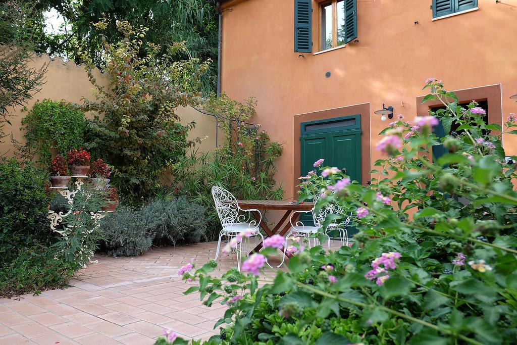 Poggio Montali Villa Monte Roberto ภายนอก รูปภาพ